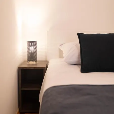 Apartment Downtown Danica *