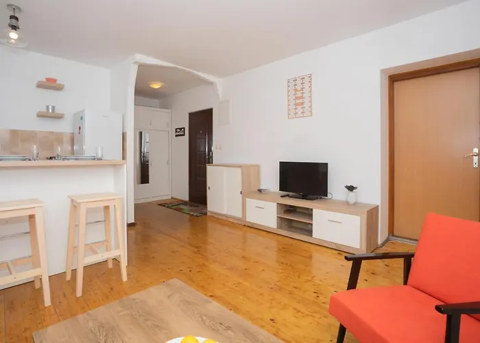 Downtown Danica 시베니크